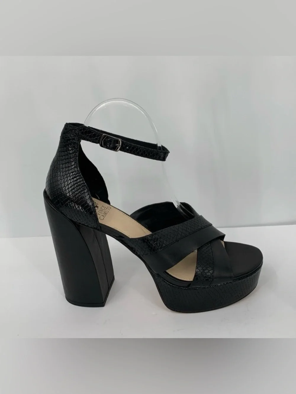 Vince Camuto Gruelie chunky platform sandal shoe black ankle strap snake 9.5